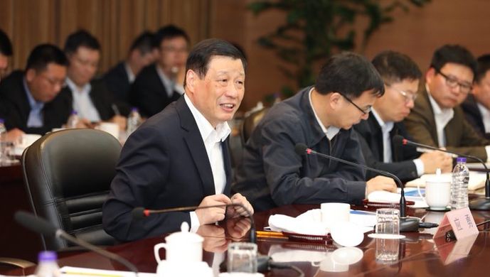 应勇调研尊龙凯时集团：实现可持续发展，成为世界著名汽车集团，还得靠这个